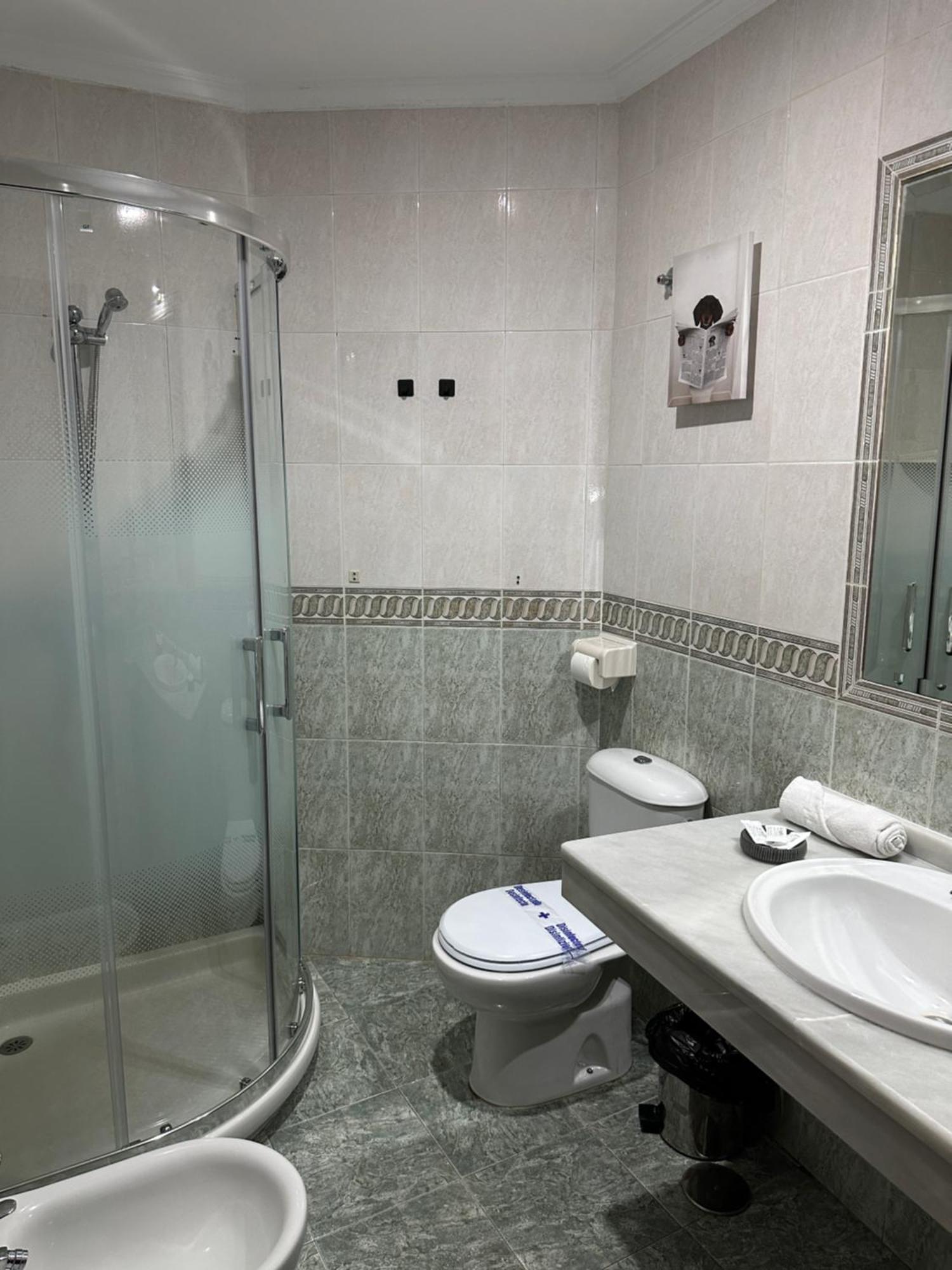 Hostal Tarik Hotel ตาริฟา ภายนอก รูปภาพ