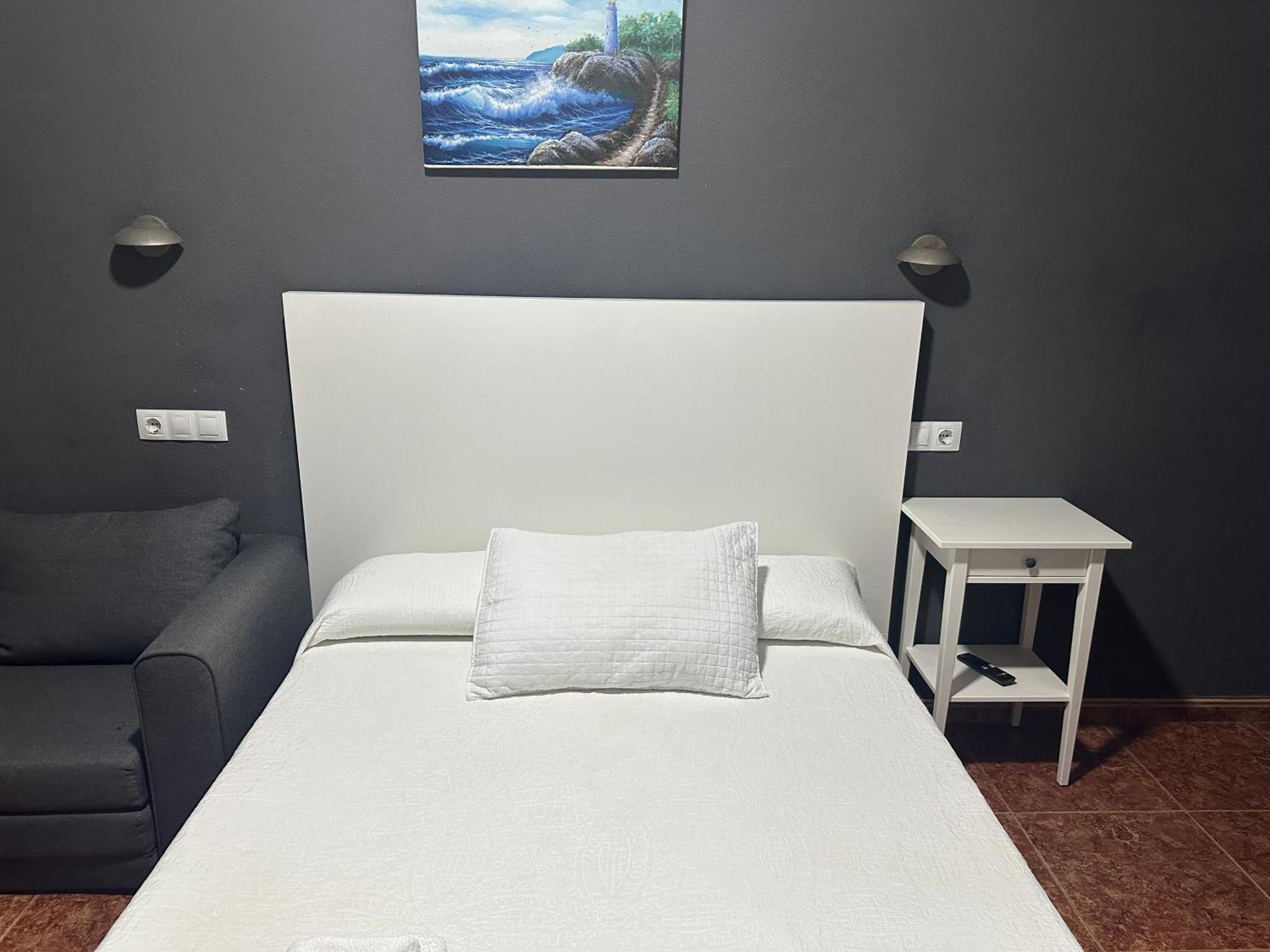 Hostal Tarik Hotel ตาริฟา ภายนอก รูปภาพ