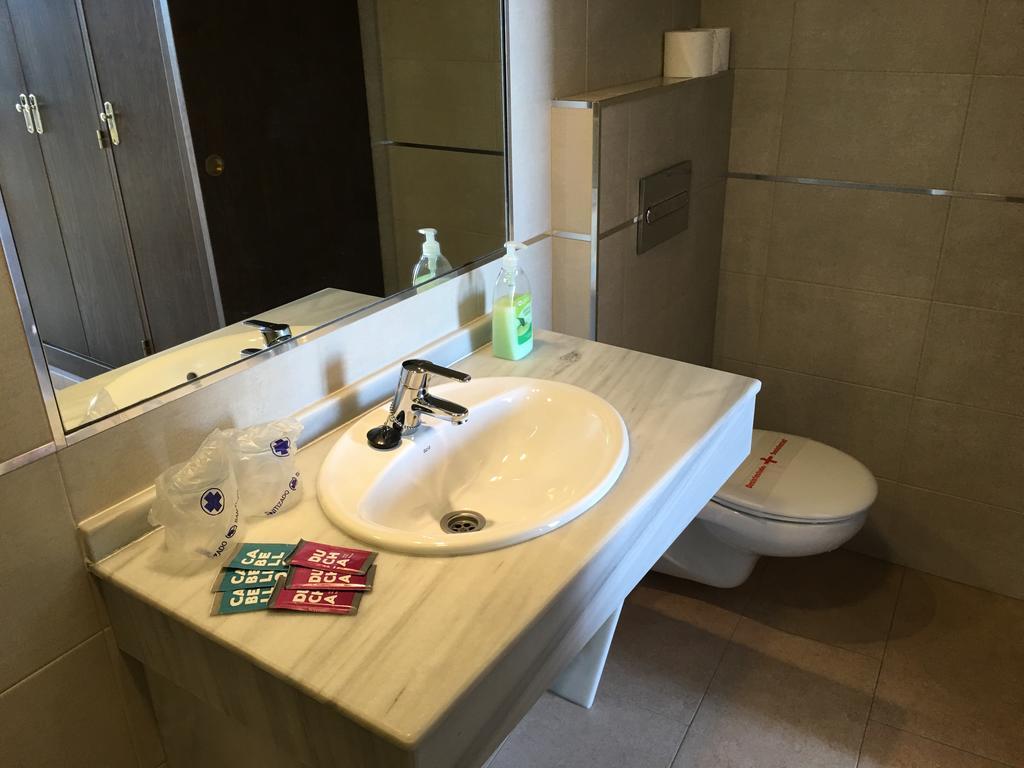 Hostal Tarik Hotel ตาริฟา ภายนอก รูปภาพ