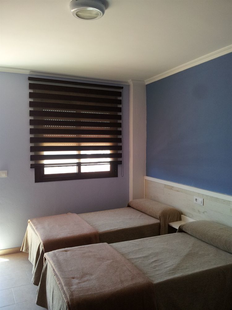 Hostal Tarik Hotel ตาริฟา ภายนอก รูปภาพ
